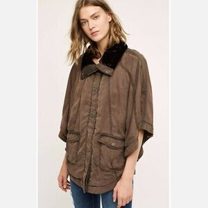 ANTHROPOLOGIE l Hei Hei Taupe Brown Todra Crushed Velvet Neck Lined Cape M/L